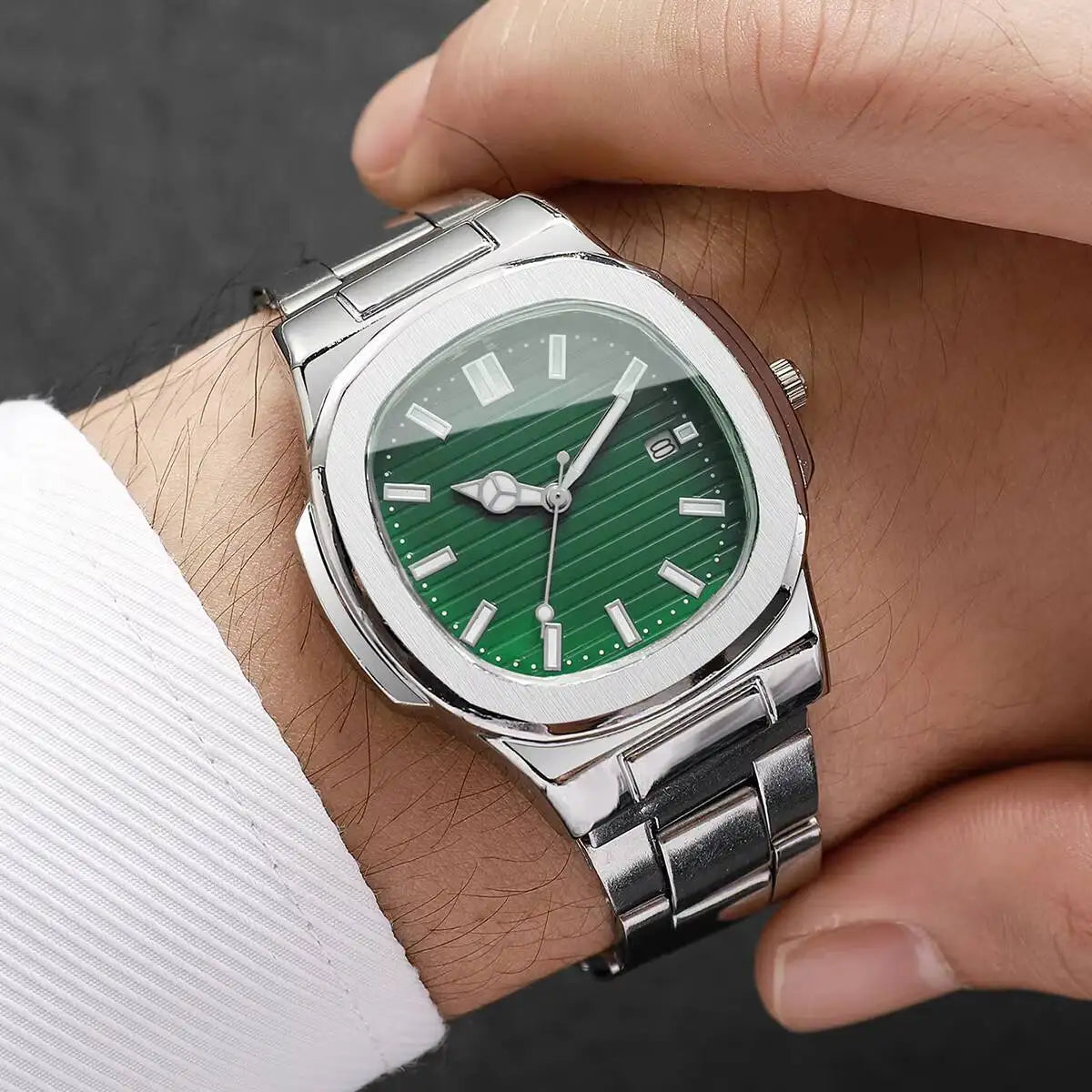 Luxury Men (Without Box) Business Watch, Stainless Steel Watch With Calendar